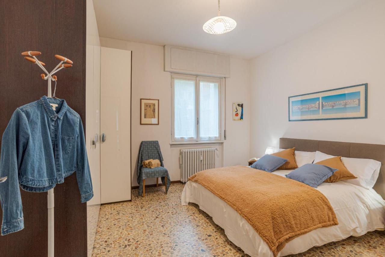 Lovely & Quiet Apartment - With Balcony & Parking Como Buitenkant foto