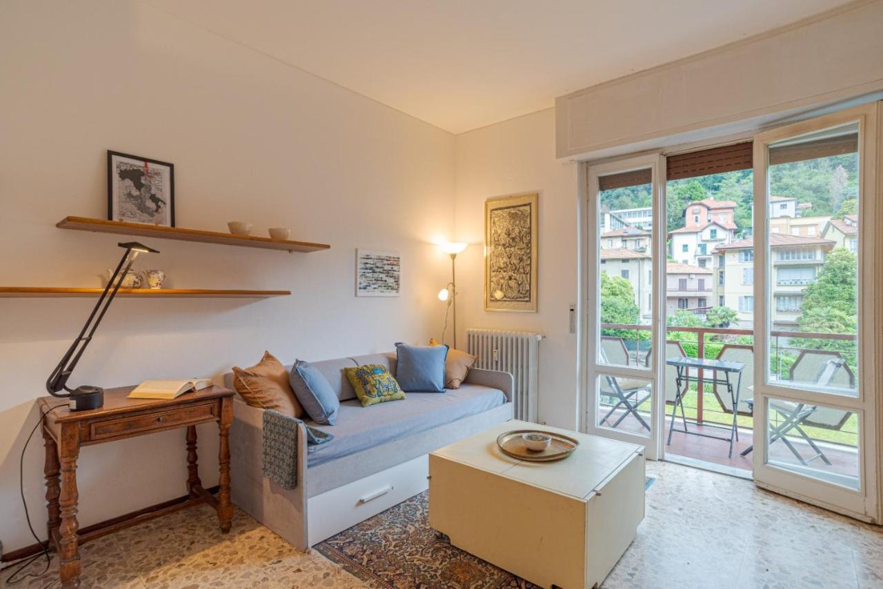 Lovely & Quiet Apartment - With Balcony & Parking Como Buitenkant foto